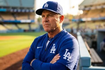 dave roberts salary