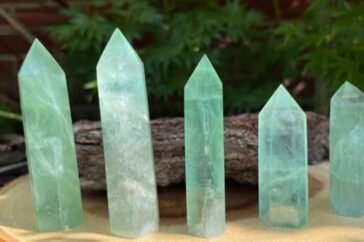 Multi-Fluorite-Arch-Angel-Meaning,-Benefits-&-Uses-Explained