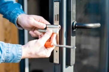 Verbeter-de-Veiligheid-van-Uw-Huis-met-Professionele-Slotenmaker-Diensten