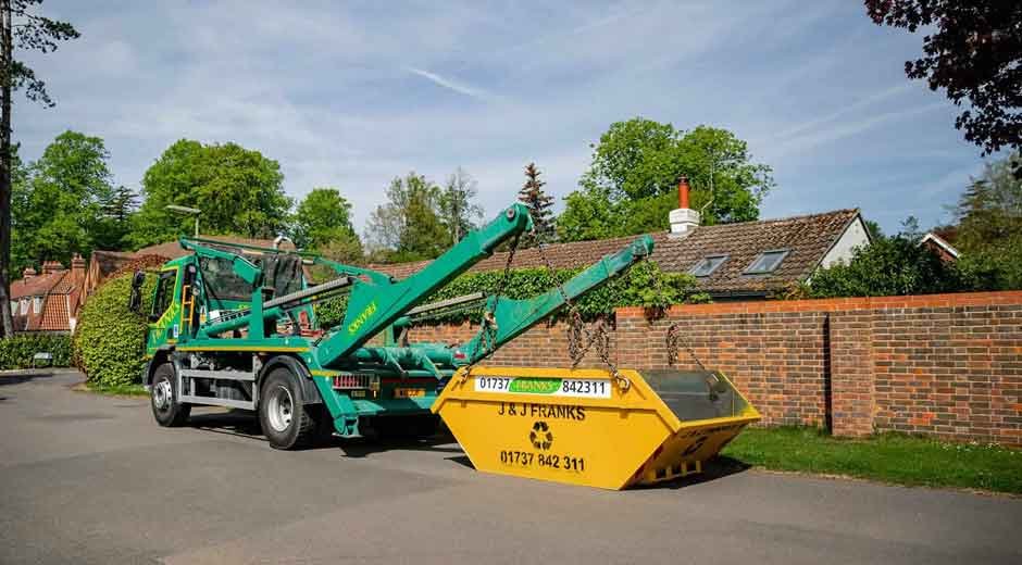 Which-Skip-Hire-Size-Matches-Your-Garden-Project-Plans