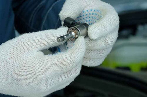 Why-Fuel-Injector-Cleaning-Boosts-Engine-Power-Efficiency