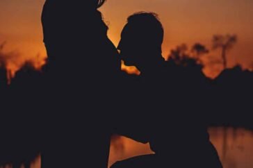 Capturing Precious Moments: How Expecting Mothers Are Documenting Their Journey