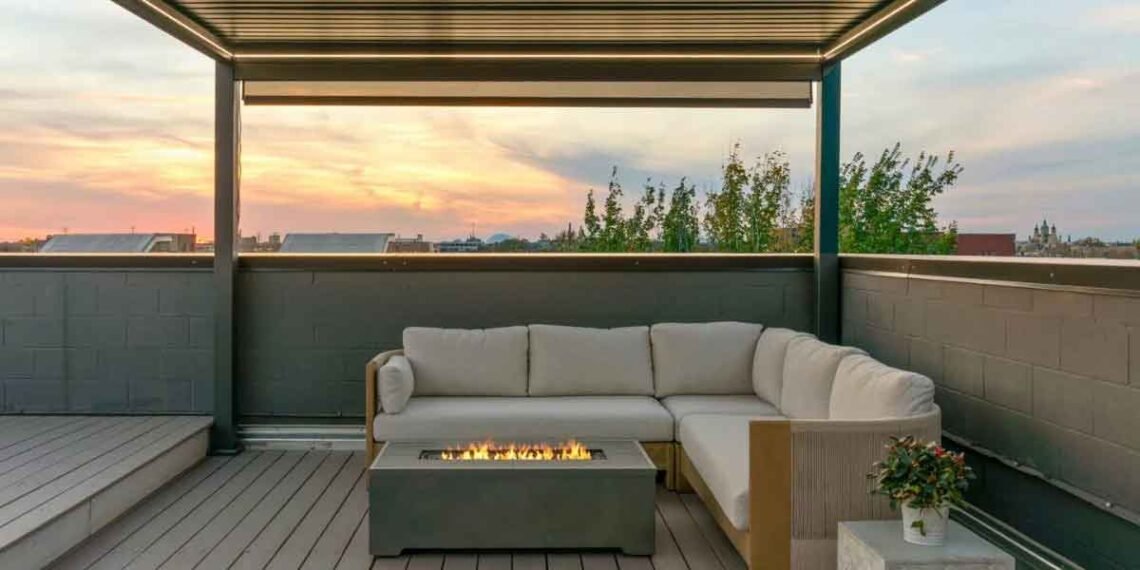 Creating-a-Tranquil-Alfresco-Reading-Sanctuary-in-Your-Garden